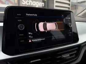 Volkswagen T-Roc (2023) thumbnail 23
