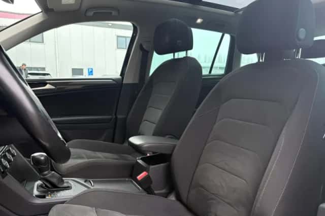 Volkswagen Tiguan (2018) thumbnail 14