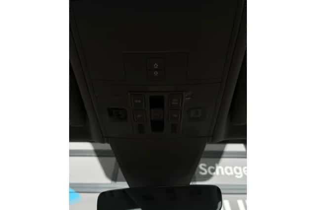 Volkswagen Tiguan (2018) thumbnail 36