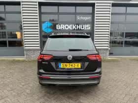 Volkswagen Tiguan (2018) thumbnail 9