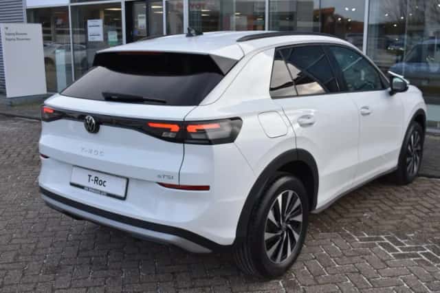 Volkswagen T-Roc (2026) thumbnail 4