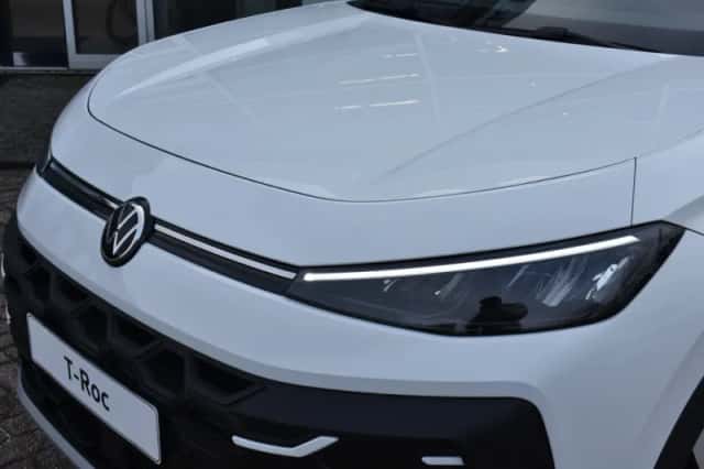 Volkswagen T-Roc (2026) thumbnail 5