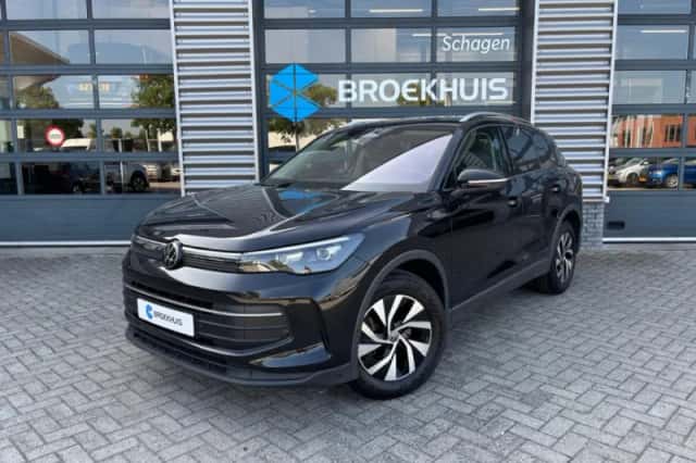 Volkswagen Tiguan (2025) thumbnail 1