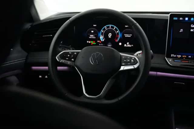 Volkswagen Tiguan (2025) thumbnail 14