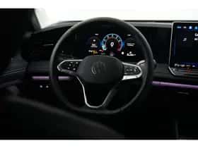 Volkswagen Tiguan (2025) thumbnail 14