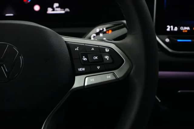 Volkswagen Tiguan (2025) thumbnail 16