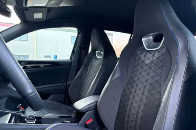 Volkswagen Tiguan (2024) thumbnail 13