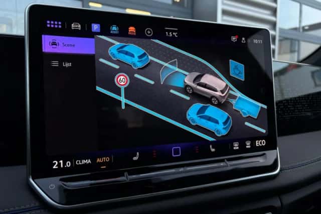 Volkswagen Tiguan (2024) thumbnail 37