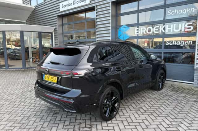 Volkswagen Tiguan (2024) thumbnail 7