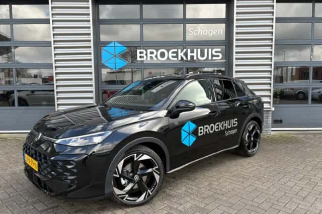 Volkswagen T-Roc (2026) thumbnail 1