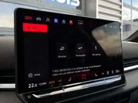 Volkswagen T-Roc (2026) thumbnail 41