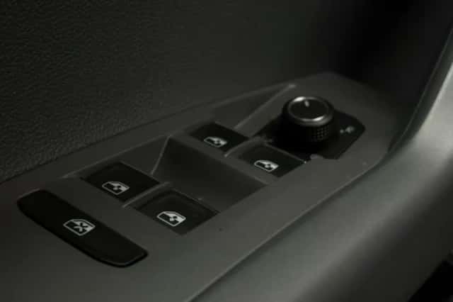 Volkswagen T-Cross (2020) thumbnail 21