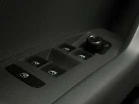 Volkswagen T-Cross (2020) thumbnail 21