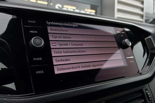 Volkswagen T-Cross (2020) thumbnail 27