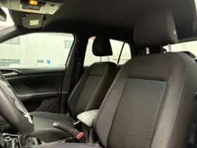 Volkswagen T-Cross (2020) thumbnail 10