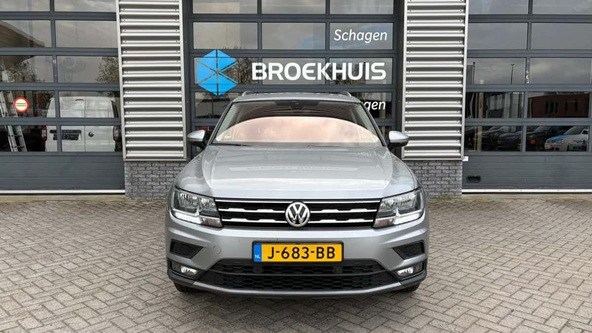 Volkswagen Tiguan (2020) — foto 1