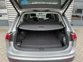 Volkswagen Tiguan (2020) thumbnail 37