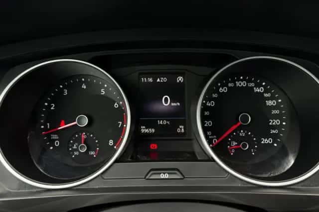 Volkswagen Tiguan (2019) thumbnail 12