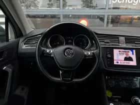 Volkswagen Tiguan (2019) thumbnail 13