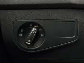 Volkswagen Tiguan (2019) thumbnail 22
