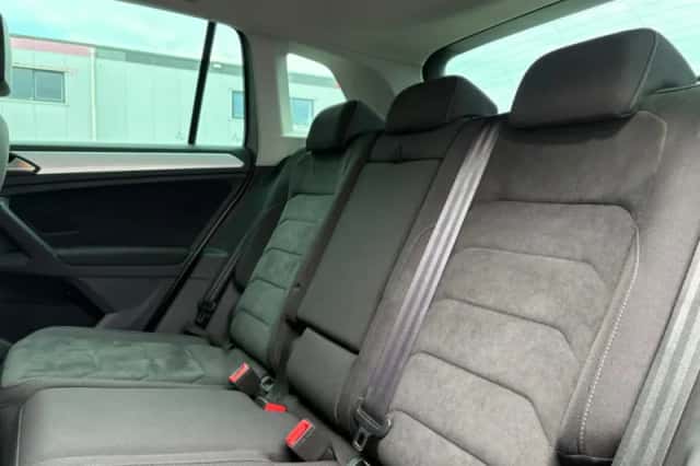 Volkswagen Tiguan (2019) thumbnail 37