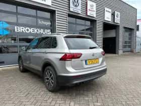 Volkswagen Tiguan (2019) thumbnail 9