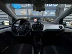 Volkswagen Up! (2017) thumbnail 11