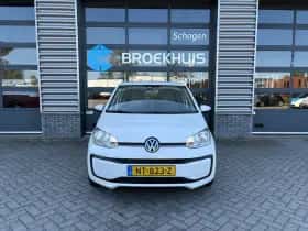 Volkswagen Up! (2017) thumbnail 3