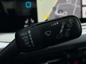 Volkswagen Golf (2022) thumbnail 16