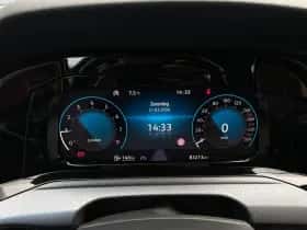 Volkswagen Golf (2022) thumbnail 17