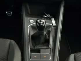 Volkswagen Golf (2022) thumbnail 18