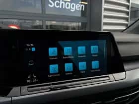 Volkswagen Golf (2022) thumbnail 25