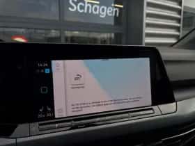 Volkswagen Golf (2022) thumbnail 27