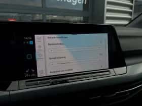 Volkswagen Golf (2022) thumbnail 37