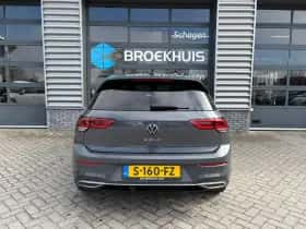 Volkswagen Golf (2022) thumbnail 8