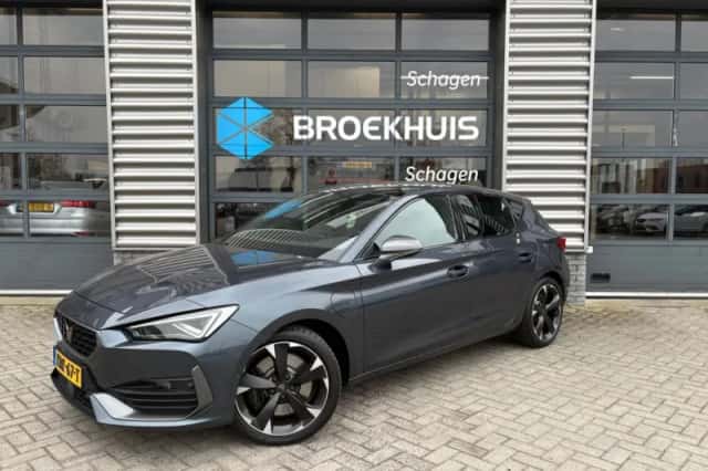 CUPRA Leon (2024)