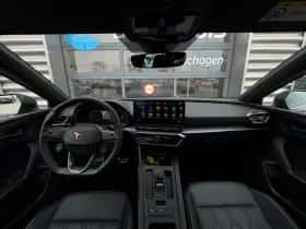 CUPRA Leon (2024) thumbnail 10