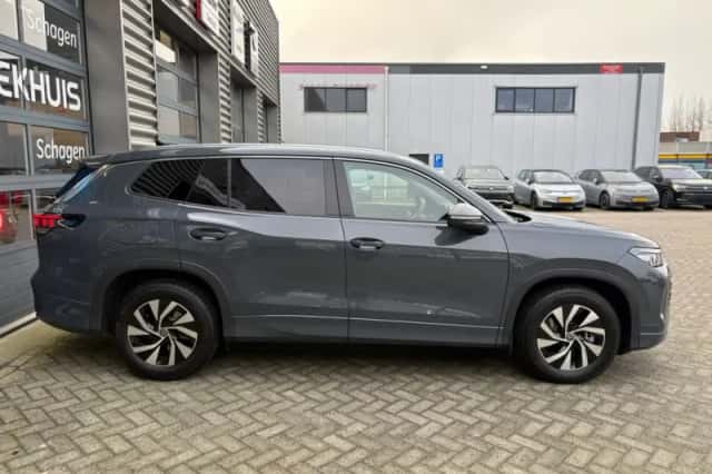 Volkswagen Tayron (2025) thumbnail 5