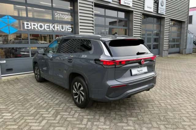 Volkswagen Tayron (2025) thumbnail 9