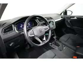 Volkswagen Tiguan (2022) thumbnail 21