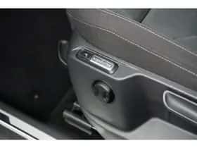 Volkswagen Tiguan (2022) thumbnail 24