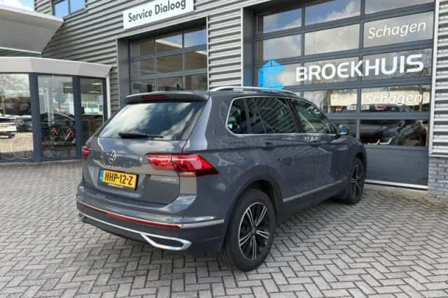 Volkswagen Tiguan (2022) thumbnail 7