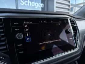 Volkswagen T-Roc (2021) thumbnail 23