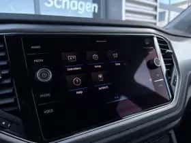 Volkswagen T-Roc (2021) thumbnail 25