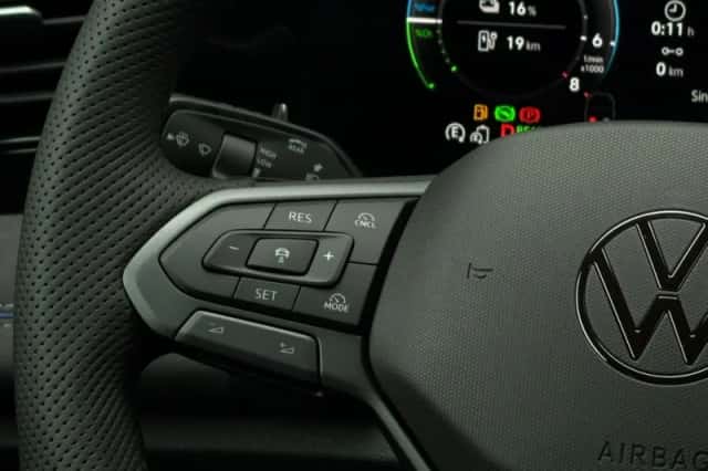 Volkswagen Tiguan (2026) thumbnail 13