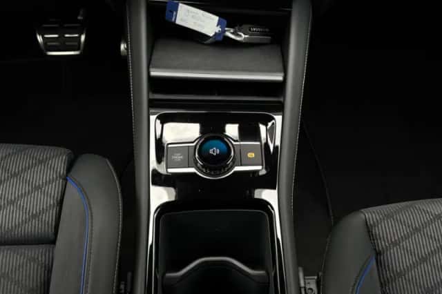 Volkswagen Tiguan (2026) thumbnail 19