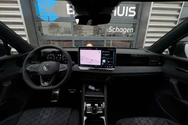 Volkswagen Tiguan (2026) thumbnail 10