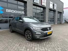 Volkswagen T-Roc (2018) thumbnail 4