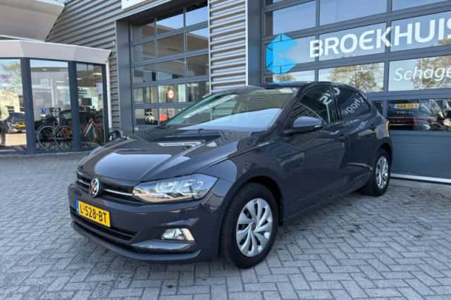 Volkswagen Polo (2021) thumbnail 2