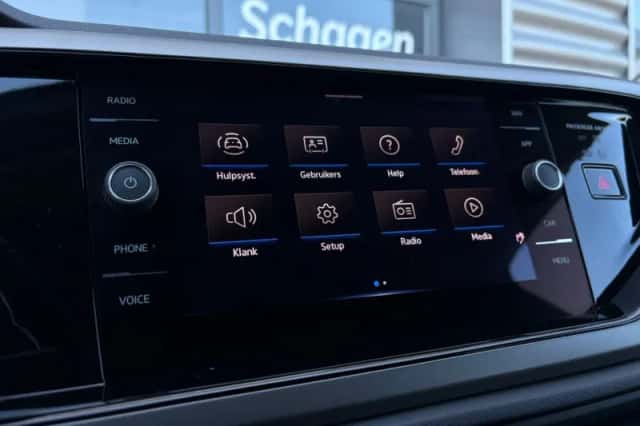 Volkswagen Polo (2021) thumbnail 30